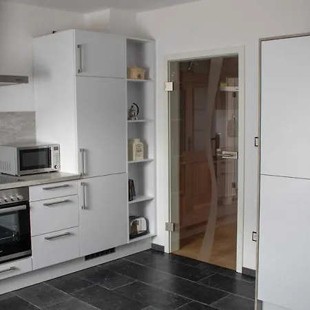 Ferienwohnung Holzberg 아파트